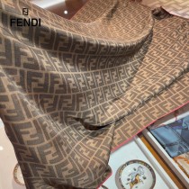 Fendi 字母元素風格斜紋真絲砂洗工藝方巾