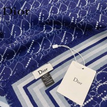 Dior 高奢定製款羊絨方巾