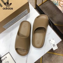 ADIDAS Kanye West x Adidas Yeezy Slide椰子戶外風格沙灘涉水百搭運動穿搭拖鞋拖鞋