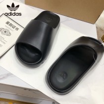 ADIDAS Kanye West x Adidas Yeezy Slide椰子戶外風格沙灘涉水百搭運動穿搭拖鞋拖鞋