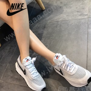 耐克Sacai x Nike LVD Waffle Daybreak 聯名解構走秀款高端跑鞋