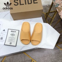 ADIDAS Kanye West x Adidas Yeezy Slide椰子戶外風格沙灘涉水百搭運動穿搭拖鞋拖鞋