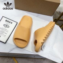 ADIDAS Kanye West x Adidas Yeezy Slide椰子戶外風格沙灘涉水百搭運動穿搭拖鞋拖鞋