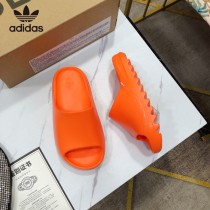 ADIDAS Kanye West x Adidas Yeezy Slide椰子戶外風格沙灘涉水百搭運動穿搭拖鞋拖鞋