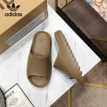 ADIDAS Kanye West x Adidas Yeezy Slide椰子戶外風格沙灘涉水百搭運動穿搭拖鞋拖鞋