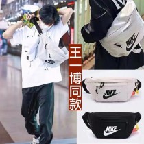 AJ爆裂紋斜挎包男王一博同款跑步運動胸包學生單肩腰包女小背包潮