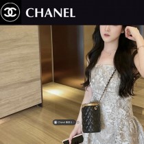 2641-01  Chanel香奈兒原單限量版新品 進口羊皮化妝包 斜跨包