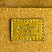 M90564鱷魚紋 M69442 LV原單鱷魚紋Petit Sac Plat 手袋