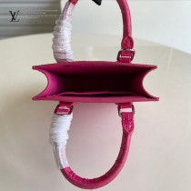 M90564鱷魚紋 M69442 LV原單鱷魚紋Petit Sac Plat 手袋