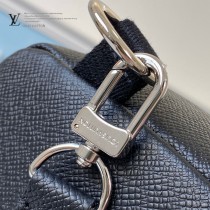 M30443 LV原单Avenue 單肩包胸包