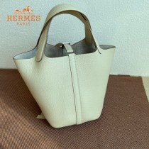 HERMES  奶昔白  愛馬仕 原單 Picotin 18菜籃子  金銀現貨