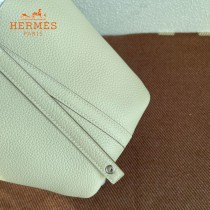 HERMES  奶昔白  愛馬仕 原單 Picotin 18菜籃子  金銀現貨