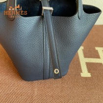 HERMES  深蓝  愛馬仕 原單 Picotin 18菜籃子  金銀現貨