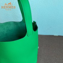 HERMES  竹子绿  愛馬仕 原單 Picotin 18菜籃子  金銀現貨