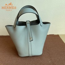 HERMES  亚麻蓝  愛馬仕 原單 Picotin 18菜籃子  金銀現貨