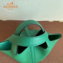HERMES  丝绒绿  愛馬仕 原單 Picotin 18菜籃子  金銀現貨