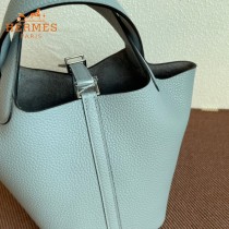 HERMES  亚麻蓝  愛馬仕 原單 Picotin 18菜籃子  金銀現貨