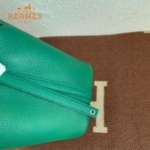HERMES  丝绒绿  愛馬仕 原單 Picotin 18菜籃子  金銀現貨