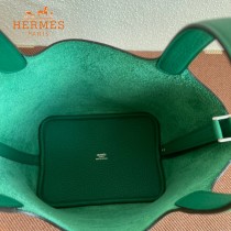 HERMES  丝绒绿  愛馬仕 原單 Picotin 18菜籃子  金銀現貨