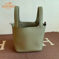 HERMES  鼠尾草绿 愛馬仕 原單 Picotin 18菜籃子  金銀現貨