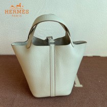 HERMES  珍珠灰  愛馬仕 原單 Picotin 18菜籃子  金銀現貨