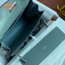 HERMES  杏仁绿  愛馬仕 原單evercolor皮 Kelly DanSe 22cm  金銀扣