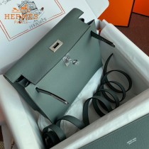 HERMES  杏仁绿  愛馬仕 原單evercolor皮 Kelly DanSe 22cm  金銀扣