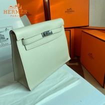 HERMES  奶昔白  愛馬仕 原單evercolor皮 Kelly DanSe 22cm  金銀扣