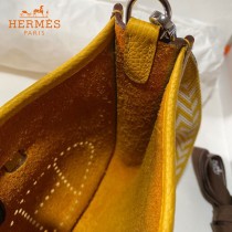 HERMES愛馬仕-012   原單伊芙琳 mini evelyne 17cm 金銀扣現貨蠟線