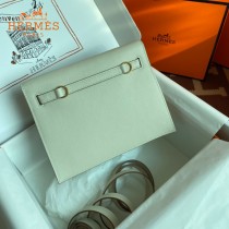 HERMES  奶昔白  愛馬仕 原單evercolor皮 Kelly DanSe 22cm  金銀扣