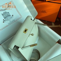 HERMES  奶昔白  愛馬仕 原單evercolor皮 Kelly DanSe 22cm  金銀扣