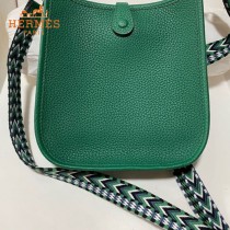 HERMES愛馬仕-03   原單伊芙琳 mini evelyne 17cm 金銀扣現貨蠟線
