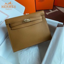 HERMES  芝麻色  愛馬仕 原單evercolor皮 Kelly DanSe 22cm  金銀扣