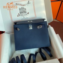 HERMES  深蓝  愛馬仕 原單evercolor皮 Kelly DanSe 22cm  金銀扣