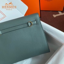 HERMES  杏仁绿  愛馬仕 原單evercolor皮 Kelly DanSe 22cm  金銀扣