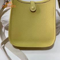 HERMES愛馬仕-015   原單伊芙琳 mini evelyne 17cm 金銀扣現貨蠟線