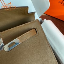 HERMES  威马犬米色  愛馬仕 原單evercolor皮 Kelly DanSe 22cm  金銀扣