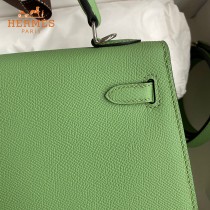 HERMES  牛油果绿   原單 Kelly 25cm 進口Epsom皮  蠟線工藝