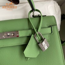 HERMES  牛油果绿   原單 Kelly 25cm 進口Epsom皮  蠟線工藝