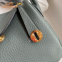 HERMES  杏仁绿   原單半手縫Mini Lindy 19cm 進口TC皮