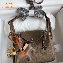 HERMES  大象灰   原單半手縫Mini Lindy 19cm 進口TC皮