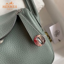 HERMES  杏仁绿   原單半手縫Mini Lindy 19cm 進口TC皮