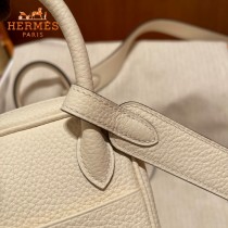 HERMES  奶昔白  原單半手縫Mini Lindy 19cm 進口TC皮