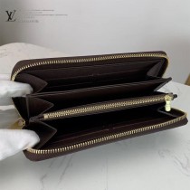 M60017-002  LV Zippy 拉鏈錢夾是路易威登的經典設計之一