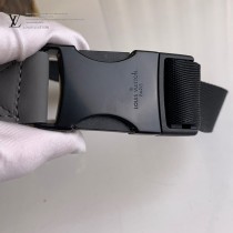 m46108 灰色 DISCOVERY 小號腰包 取材柔軟 Monogram Shadow 壓紋牛皮革