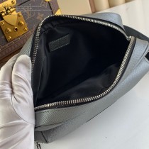 m30245  LV原單新款OUTDOOR 腰包銀色限量版