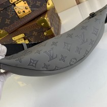 m46108 灰色 DISCOVERY 小號腰包 取材柔軟 Monogram Shadow 壓紋牛皮革