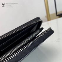 M60017-003  LV Zippy 拉鏈錢夾是路易威登的經典設計之一