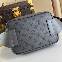 m30245  LV原單新款OUTDOOR 腰包銀色限量版