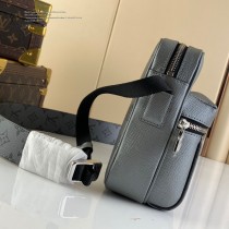M30830  LV原單新款OUTDOOR 郵差包銀色限量版